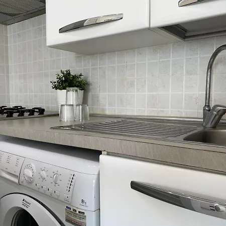 Marechiaro Apartment *